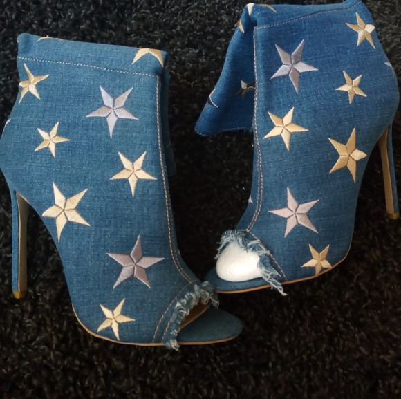 👠 GLAMOUR CHIC 🌼 3 DIFFERENT COLORS 🖤🤍💙 - Picture 12 of 14